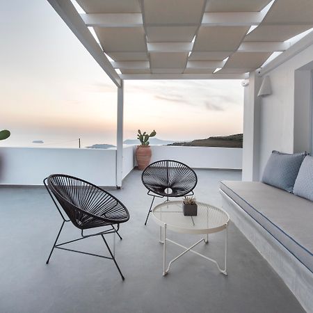 Impressive One Hotel Ormos Athinios Exterior photo
