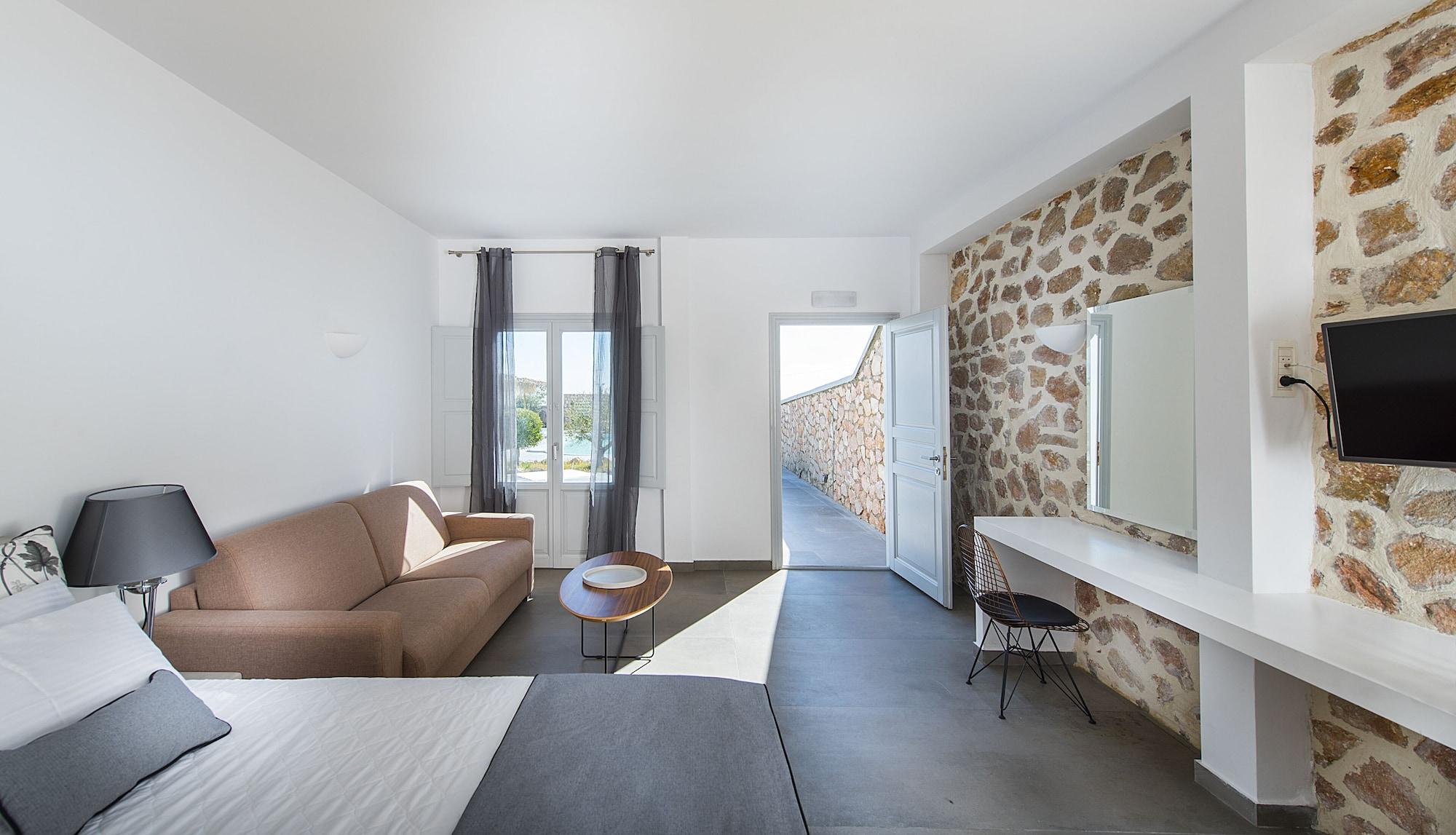 Impressive One Hotel Ormos Athinios Exterior photo
