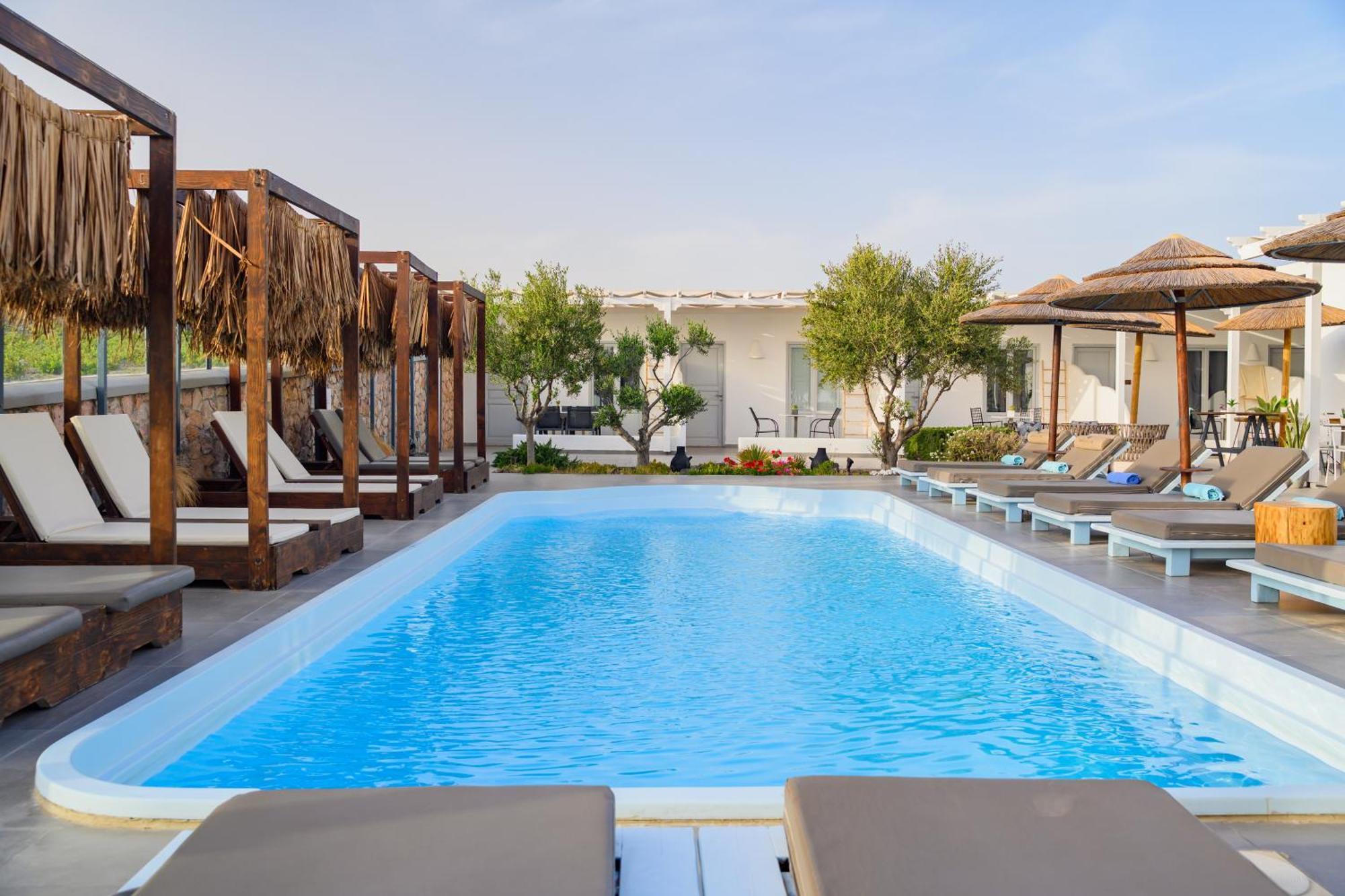Impressive One Hotel Ormos Athinios Exterior photo