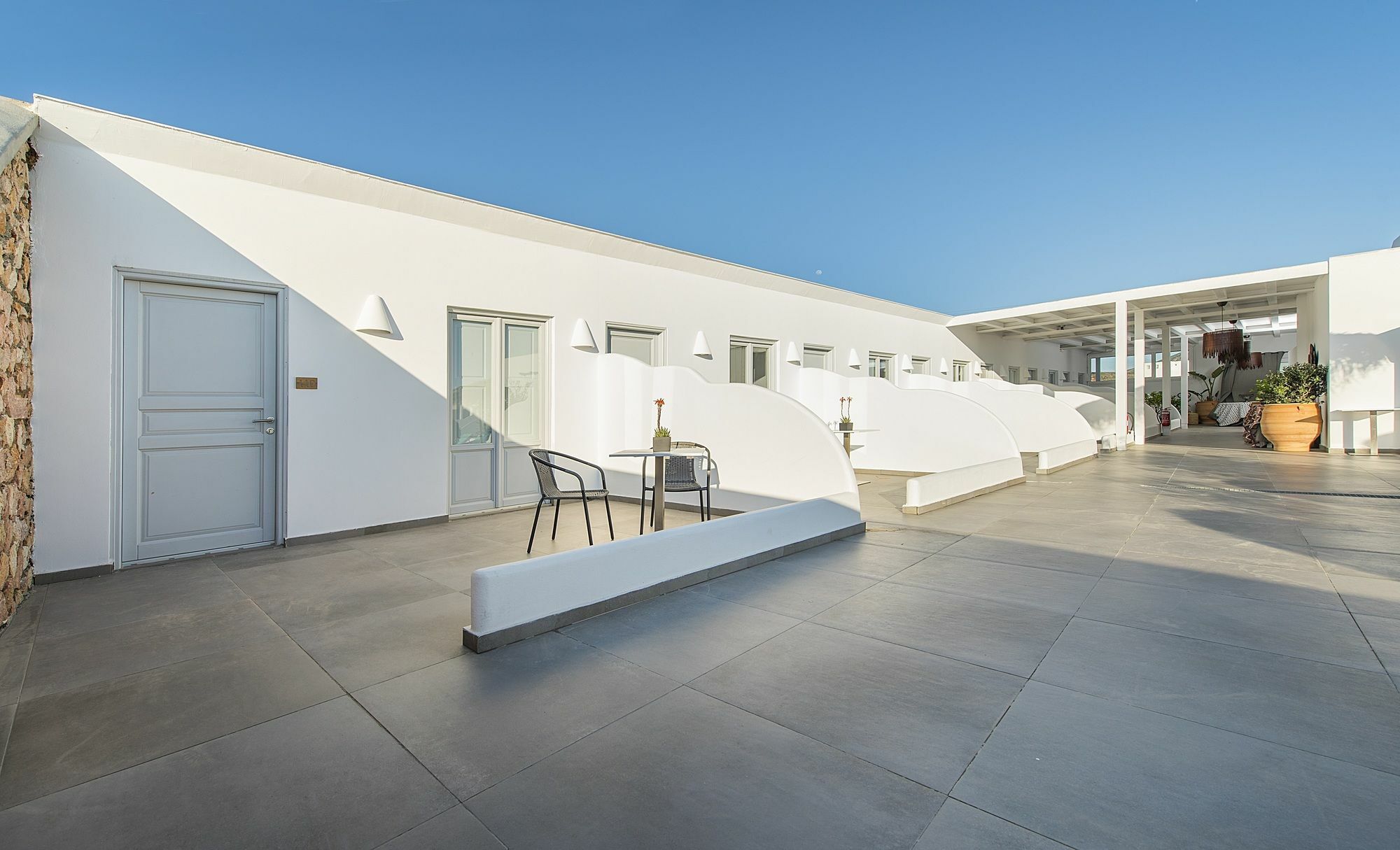 Impressive One Hotel Ormos Athinios Exterior photo